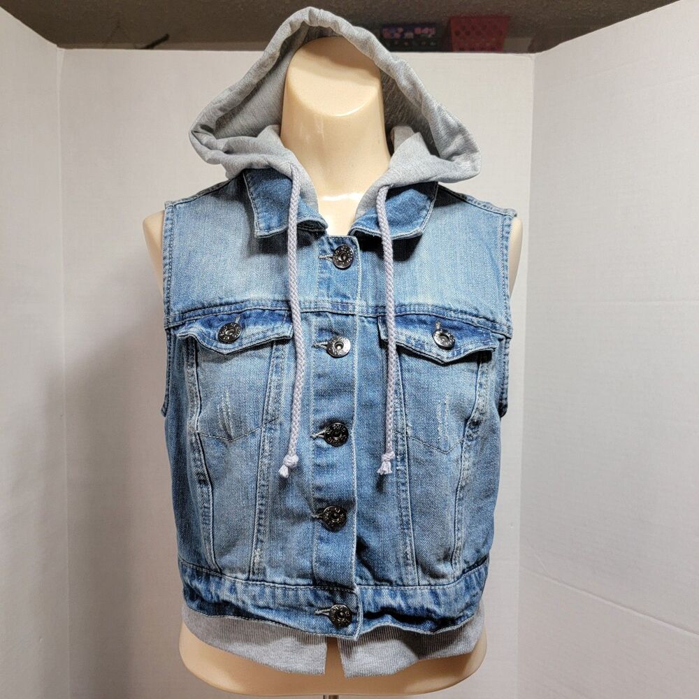 Ci Sono Denim Vest w/ Hoodie - Size Junior/Missy Large
